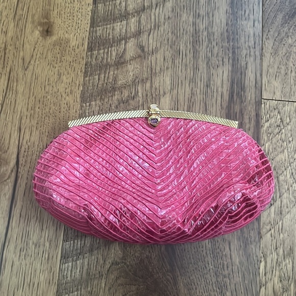 Judith Leiber Woman’s Pink and Gold Clutch with Chain - Picture 2 of 7